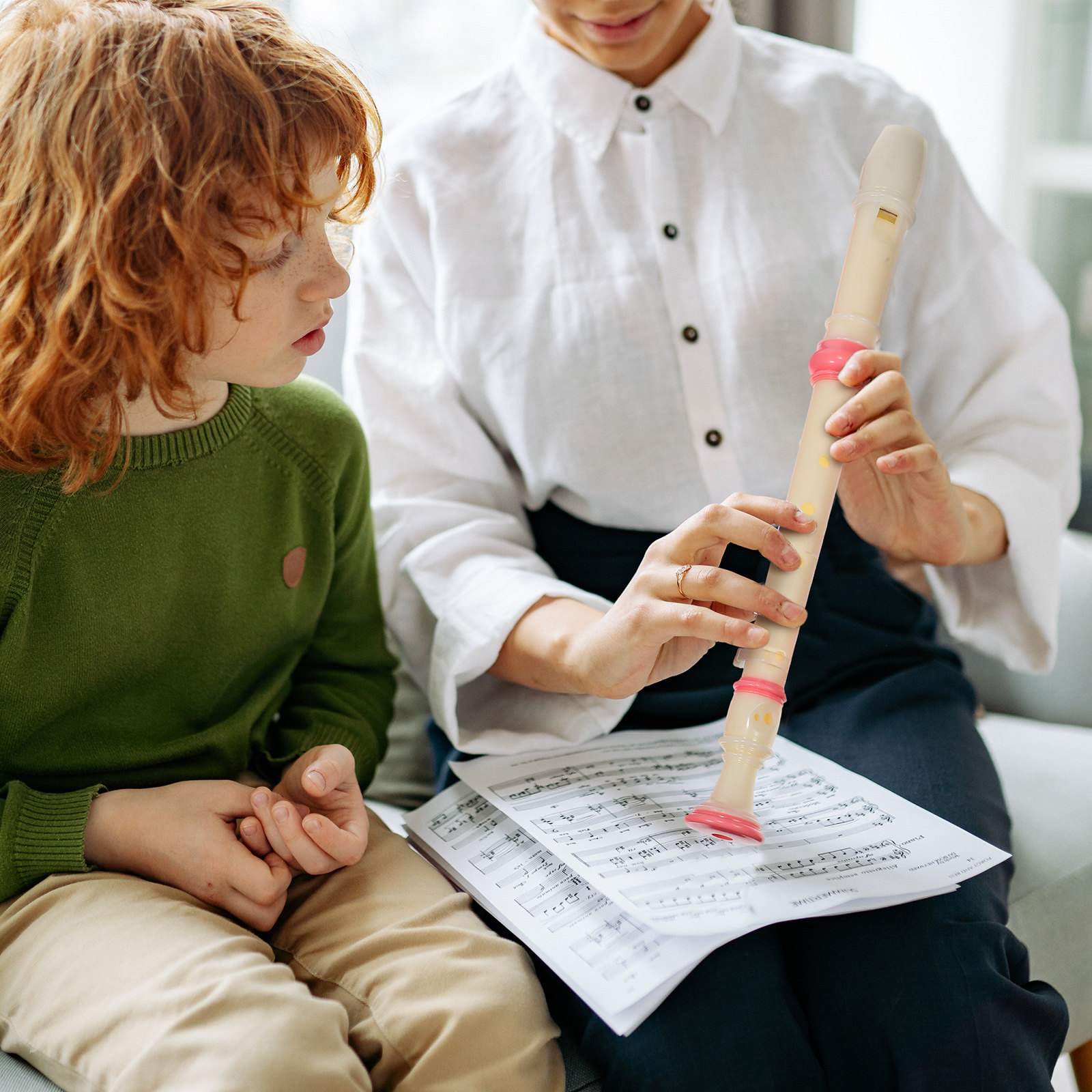 قطعتان من آلة النفخ السوبرانو  - مراجعة Soprano Recorder Plastic وسعره